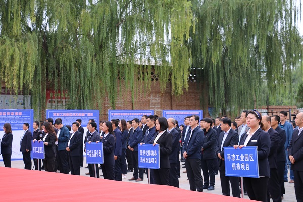 市委副書(shū)記、市長(zhǎng)王奮彥帶隊(duì)觀摩督查公司項(xiàng)目建設(shè)工作(圖4)